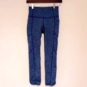 Athleta navy blue leggings with pockets